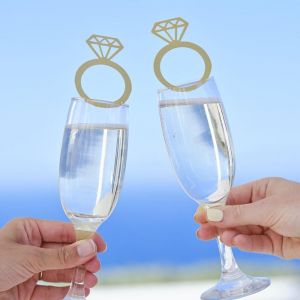 Verlobungsringe mit Glasmarkern Engaged Ginger Ray