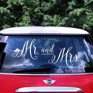 Autosticker Mr and Mrs wit 