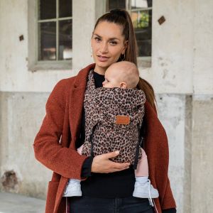 Babytrage Click Carrier Classic Furry Leopard Rust ByKay