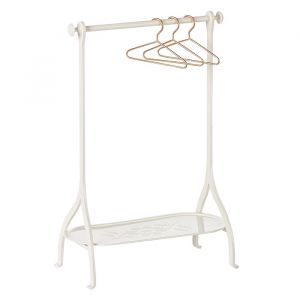 Kledingrek met hangers off white (medium) Maileg