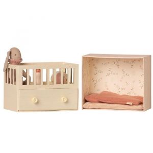 Maileg Kaninchen im Babyzimmer rosa (micro)