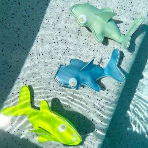 Sunnylife Auftauchende Spielzeuge Salty the Shark neon (3Stück)