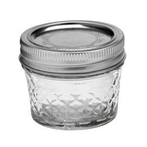 Ball Quilted Crystal Jelly (4oz)