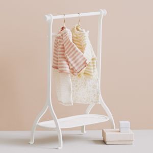 Maileg Miniatur-Kleiderständer mit Kleiderbügeln off white (medium)
